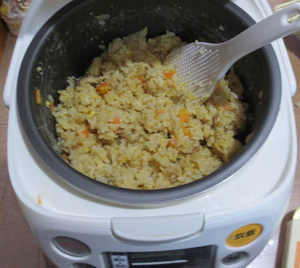 炊飯器でチャーハン